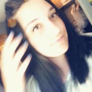 Meet your Posher, Kaylee